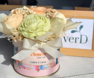 Buquê de Flores em Sabonete "Flower Collection" 400g