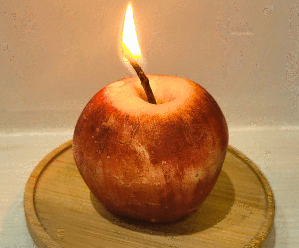 vela maçã acesa Maçã Fuji Vela Aromática 90g