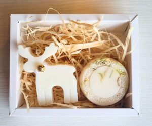 2 Caixa de Presente Serenità Vela Rena (cor off white) + Sabonete Hidratante